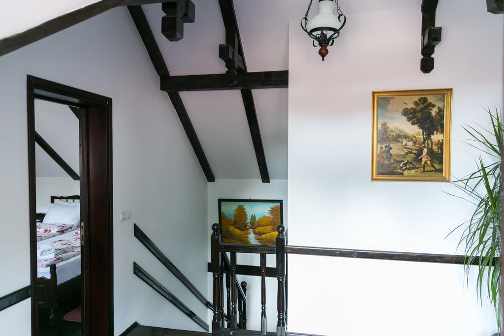 Casa Cu Cerdac Hotel Segesvár Kültér fotó