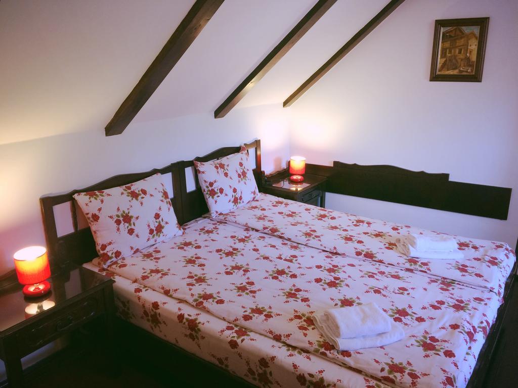 Casa Cu Cerdac Hotel Segesvár Kültér fotó